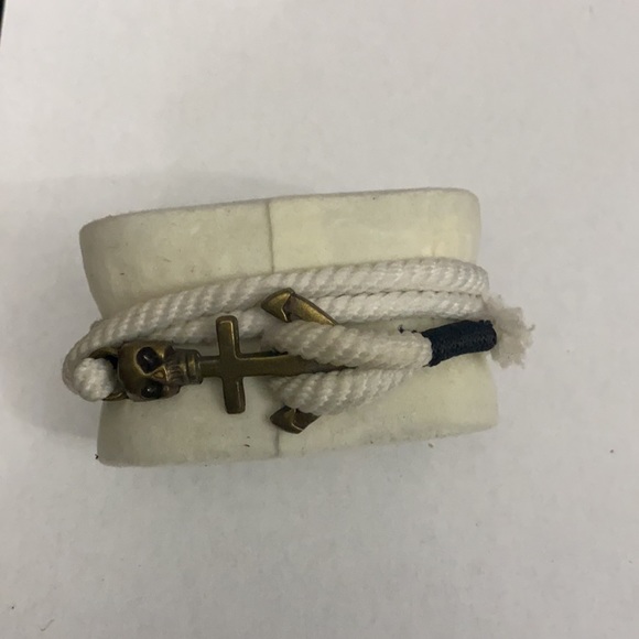 Bracelet - Picture 3 of 3